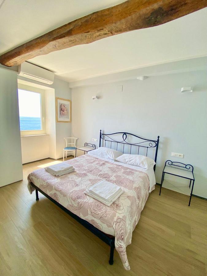 Apartment La Scogliera - 里奥马哲雷 外观 照片